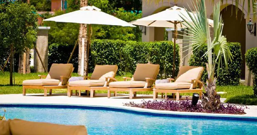 Hotel Villa Del Mar Grace Bay