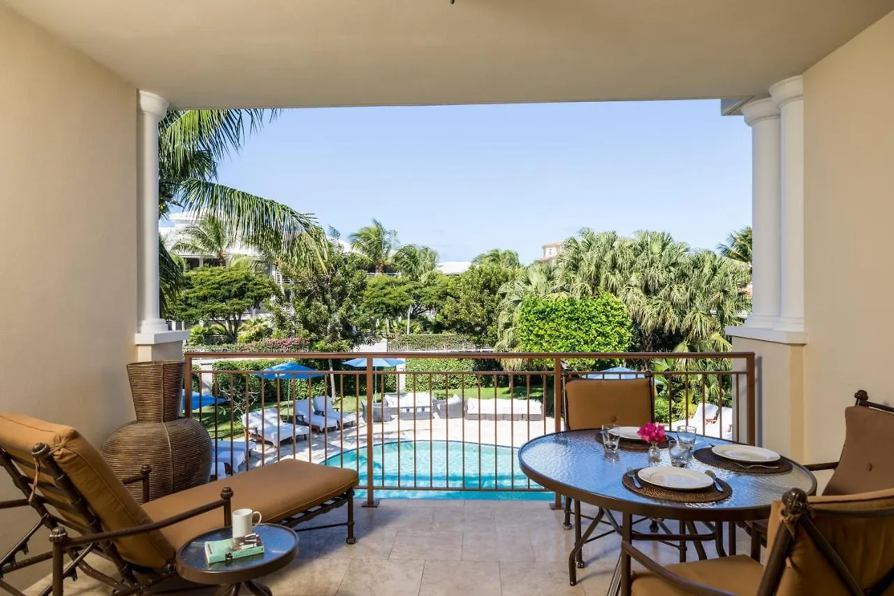 Villa Del Mar Grace Bay 4*,