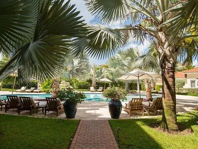 Villa Del Mar Grace Bay Turks a Caicos