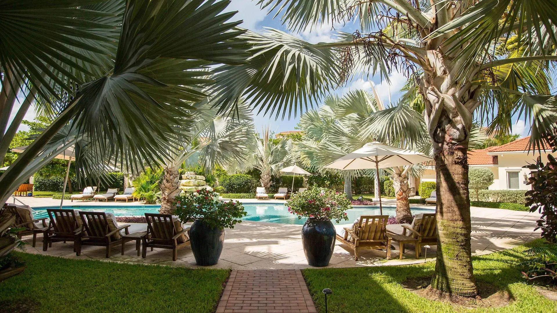 Hotel Villa Del Mar Grace Bay