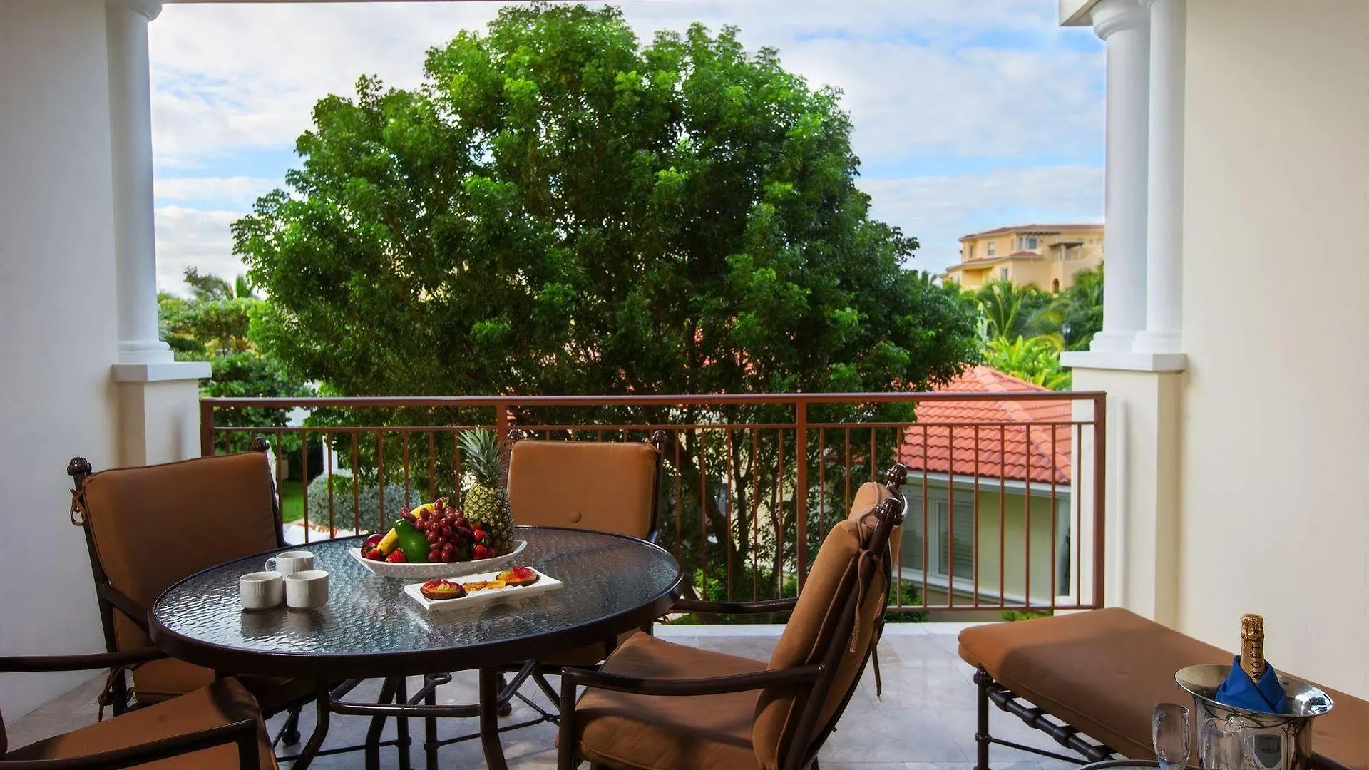 Villa Del Mar Grace Bay 4*,  Turks a Caicos
