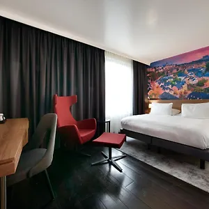 park-inn-by-radisson-luxembourg-city.luxembourghotelsguide.com/