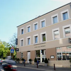 il-piccolo-mondo.luxembourghotelsguide.com/