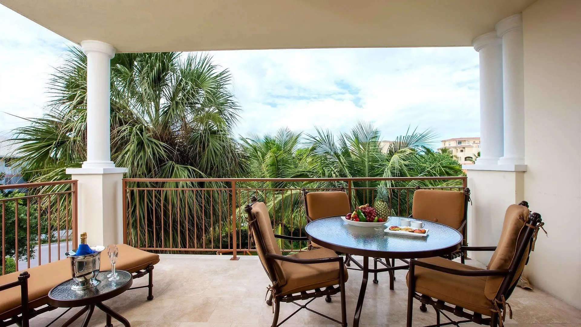 **** Hotel Villa Del Mar Grace Bay Turks And Caicos Islands