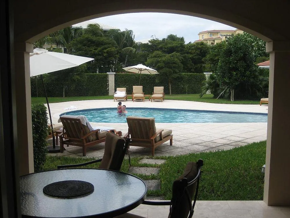 Villa Del Mar Grace Bay